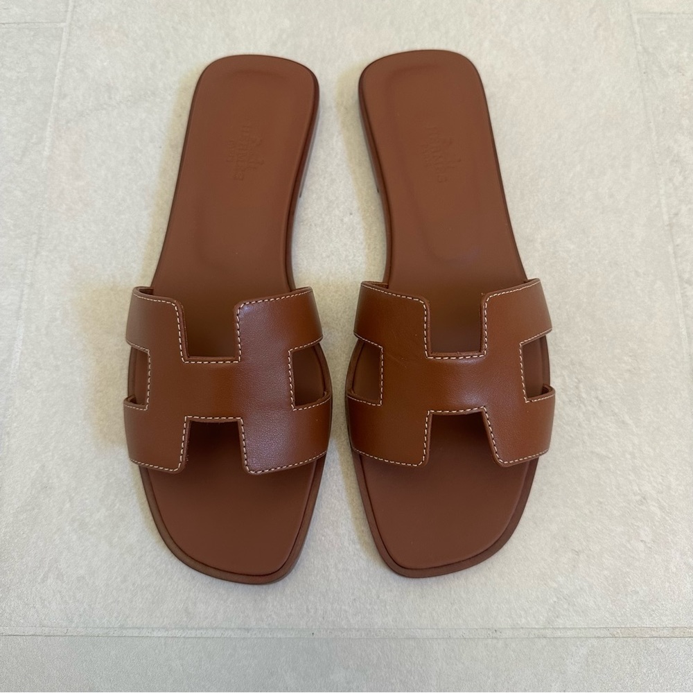 *NEW* Hermes Oran Sandals. Authentic. No box.
